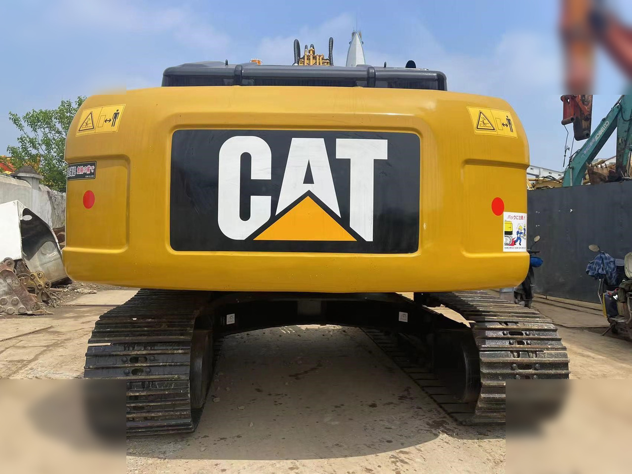 CATERPILLAR 320DL - Ekskavator perayap: gambar 5 CATERPILLAR 320DL - Ekskavator perayap: gambar 5