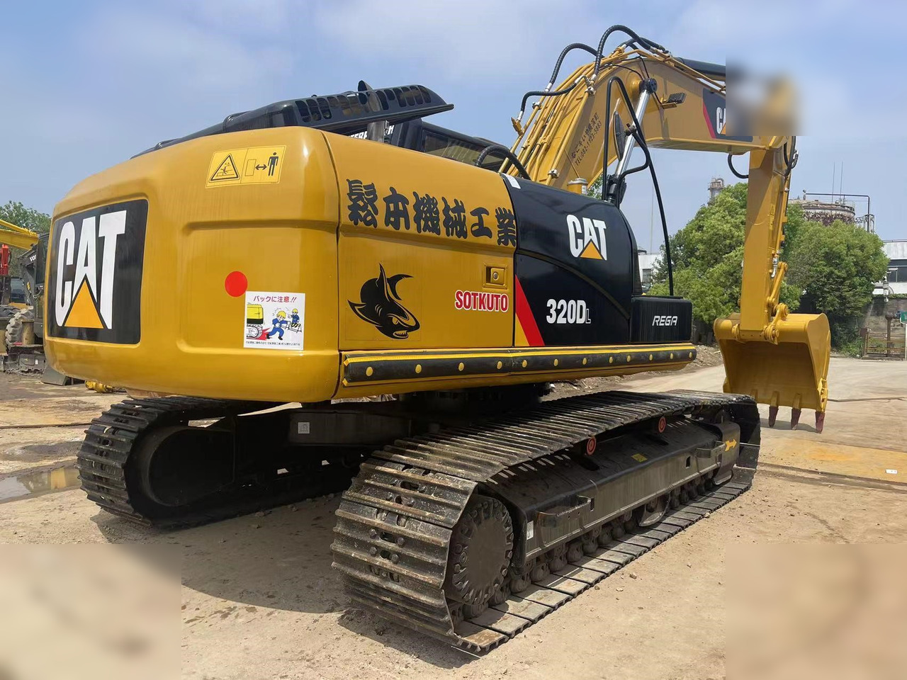 CATERPILLAR 320DL - Ekskavator perayap: gambar 3 CATERPILLAR 320DL - Ekskavator perayap: gambar 3