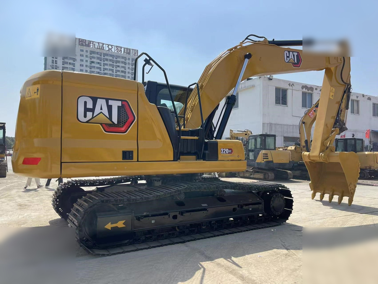 CATERPILLAR 320GC - Ekskavator perayap: gambar 2 CATERPILLAR 320GC - Ekskavator perayap: gambar 2