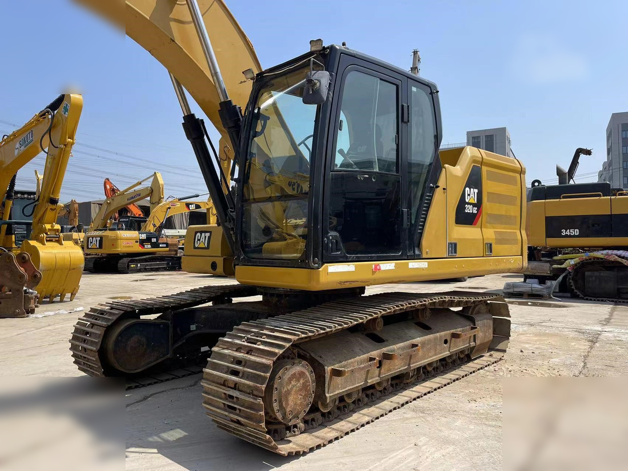 CATERPILLAR 320GC - Ekskavator perayap: gambar 4 CATERPILLAR 320GC - Ekskavator perayap: gambar 4