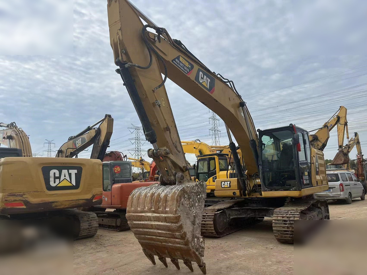 CATERPILLAR 320GC - Ekskavator perayap: gambar 3 CATERPILLAR 320GC - Ekskavator perayap: gambar 3