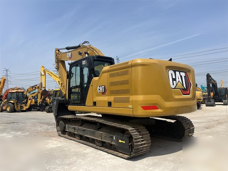 CATERPILLAR 323 - Ekskavator perayap: gambar 4 CATERPILLAR 323 - Ekskavator perayap: gambar 4