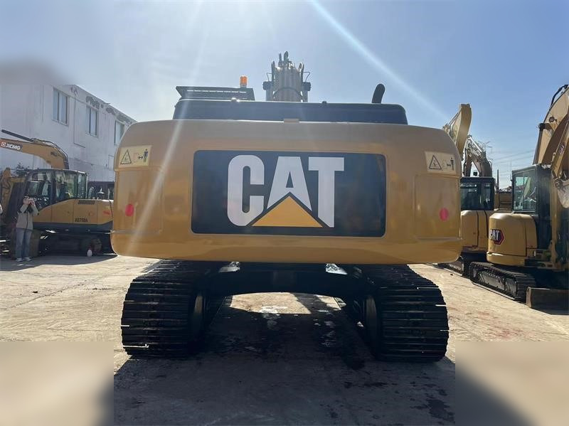 CATERPILLAR 324DL - Ekskavator perayap: gambar 5 CATERPILLAR 324DL - Ekskavator perayap: gambar 5