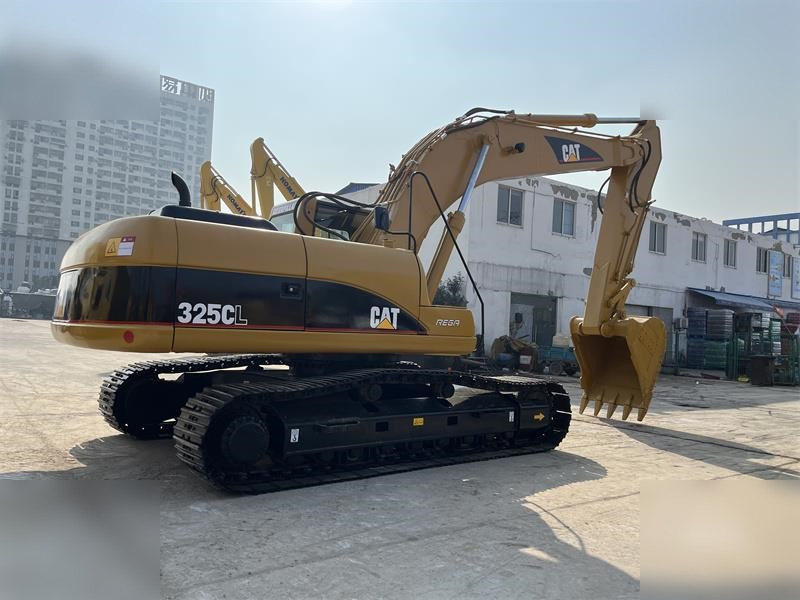 CATERPILLAR 325CL - Ekskavator perayap: gambar 2 CATERPILLAR 325CL - Ekskavator perayap: gambar 2