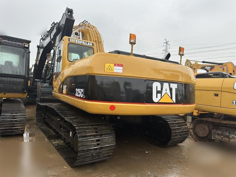 CATERPILLAR 325CL - Ekskavator perayap: gambar 3 CATERPILLAR 325CL - Ekskavator perayap: gambar 3