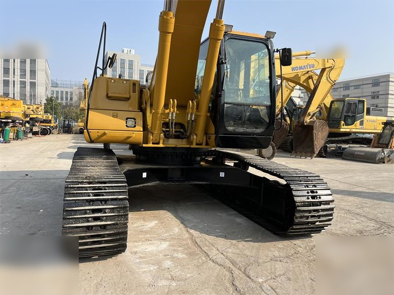 CATERPILLAR 325CL - Ekskavator perayap: gambar 3 CATERPILLAR 325CL - Ekskavator perayap: gambar 3