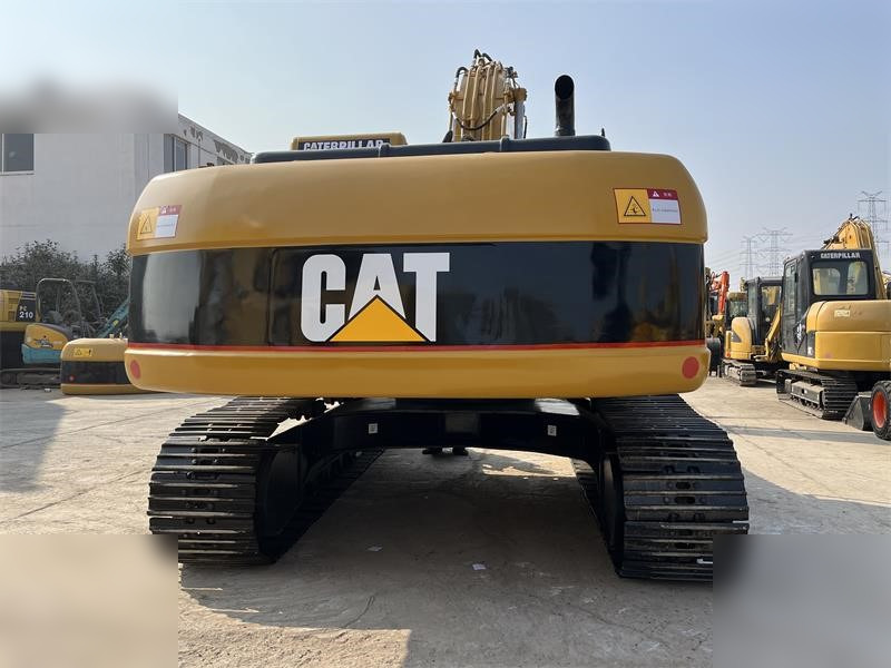 CATERPILLAR 325CL - Ekskavator perayap: gambar 4 CATERPILLAR 325CL - Ekskavator perayap: gambar 4