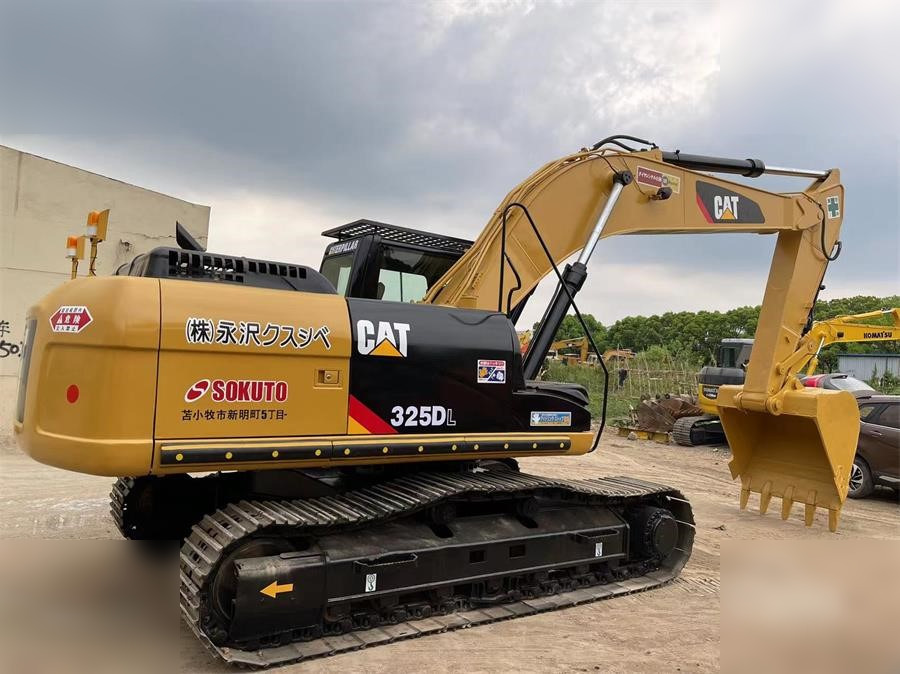CATERPILLAR 325DL - Ekskavator perayap: gambar 1 CATERPILLAR 325DL - Ekskavator perayap: gambar 1