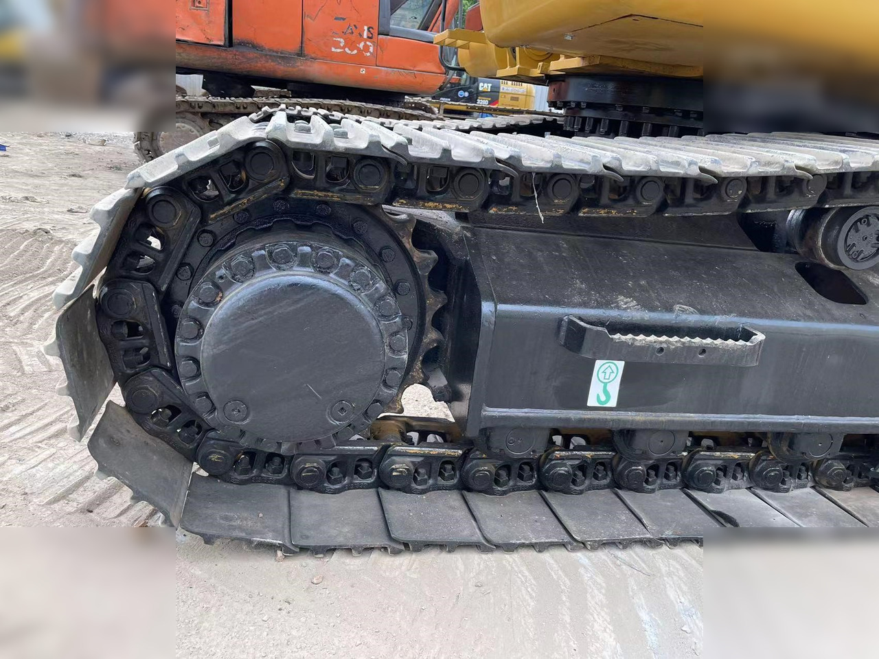 CATERPILLAR 325DL - Ekskavator perayap: gambar 4 CATERPILLAR 325DL - Ekskavator perayap: gambar 4