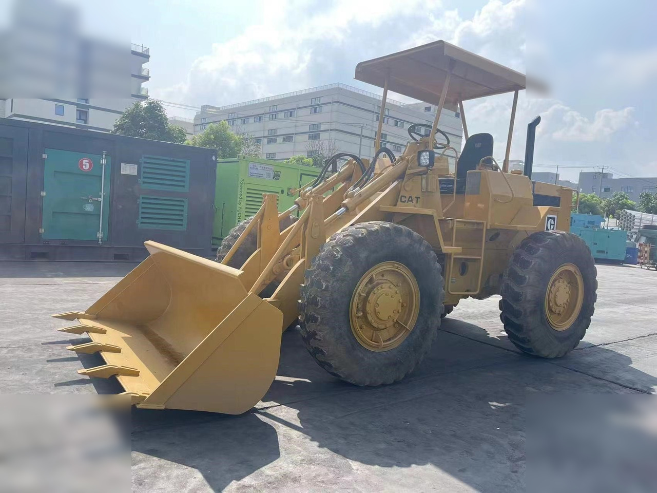 CATERPILLAR 910 - Wheel loader: gambar 3 CATERPILLAR 910 - Wheel loader: gambar 3