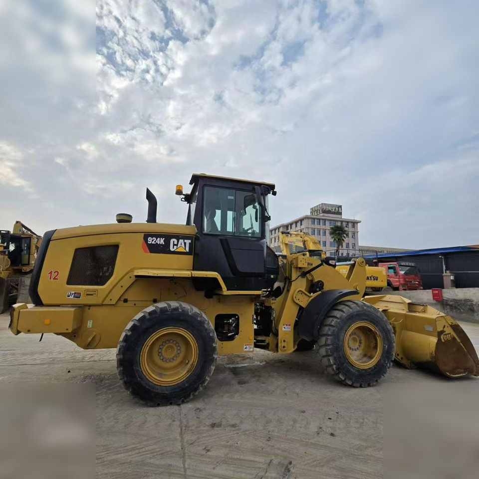 CATERPILLAR 924K - Wheel loader: gambar 1 CATERPILLAR 924K - Wheel loader: gambar 1