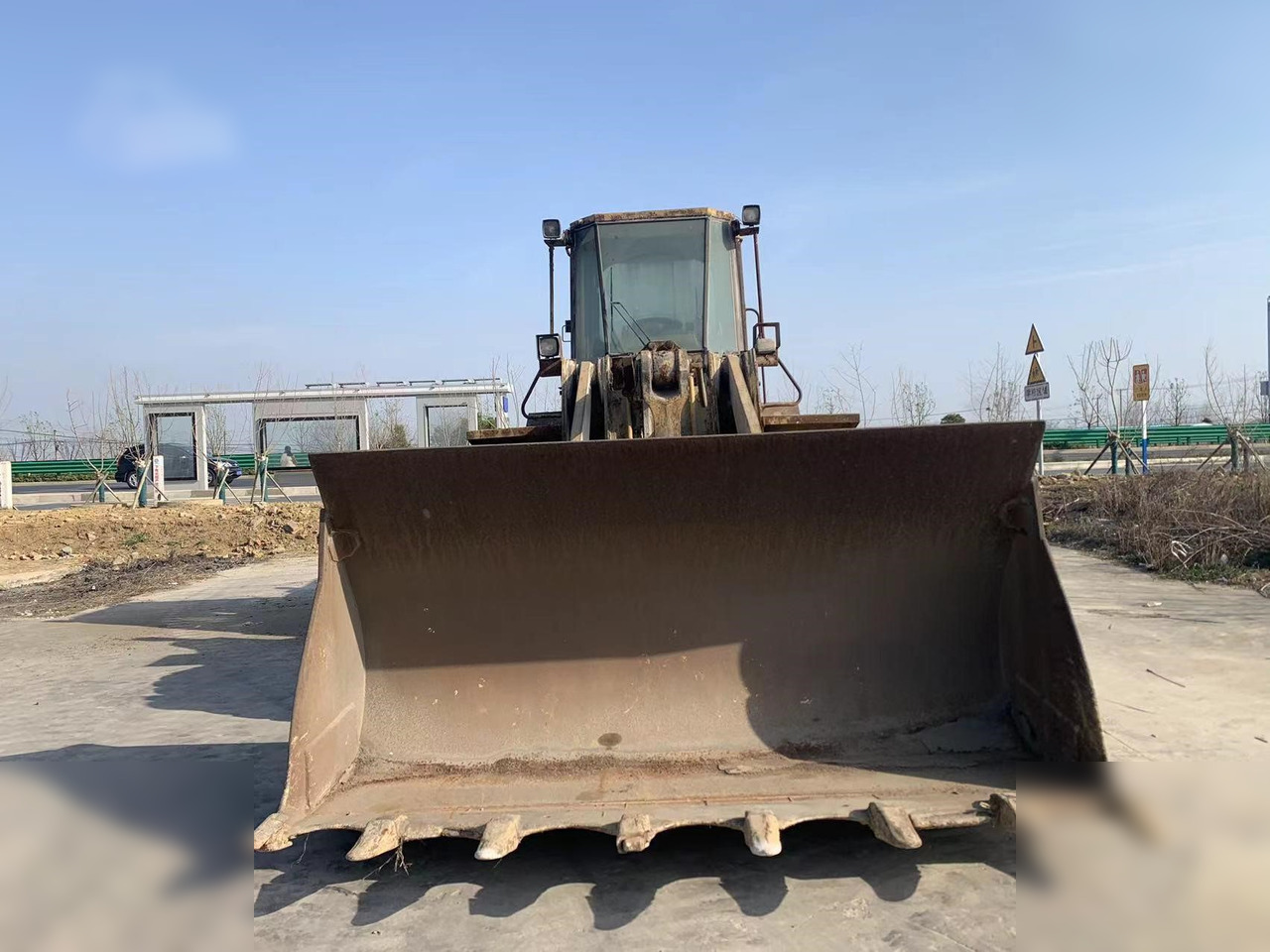 CATERPILLAR 966F - Wheel loader: gambar 2 CATERPILLAR 966F - Wheel loader: gambar 2