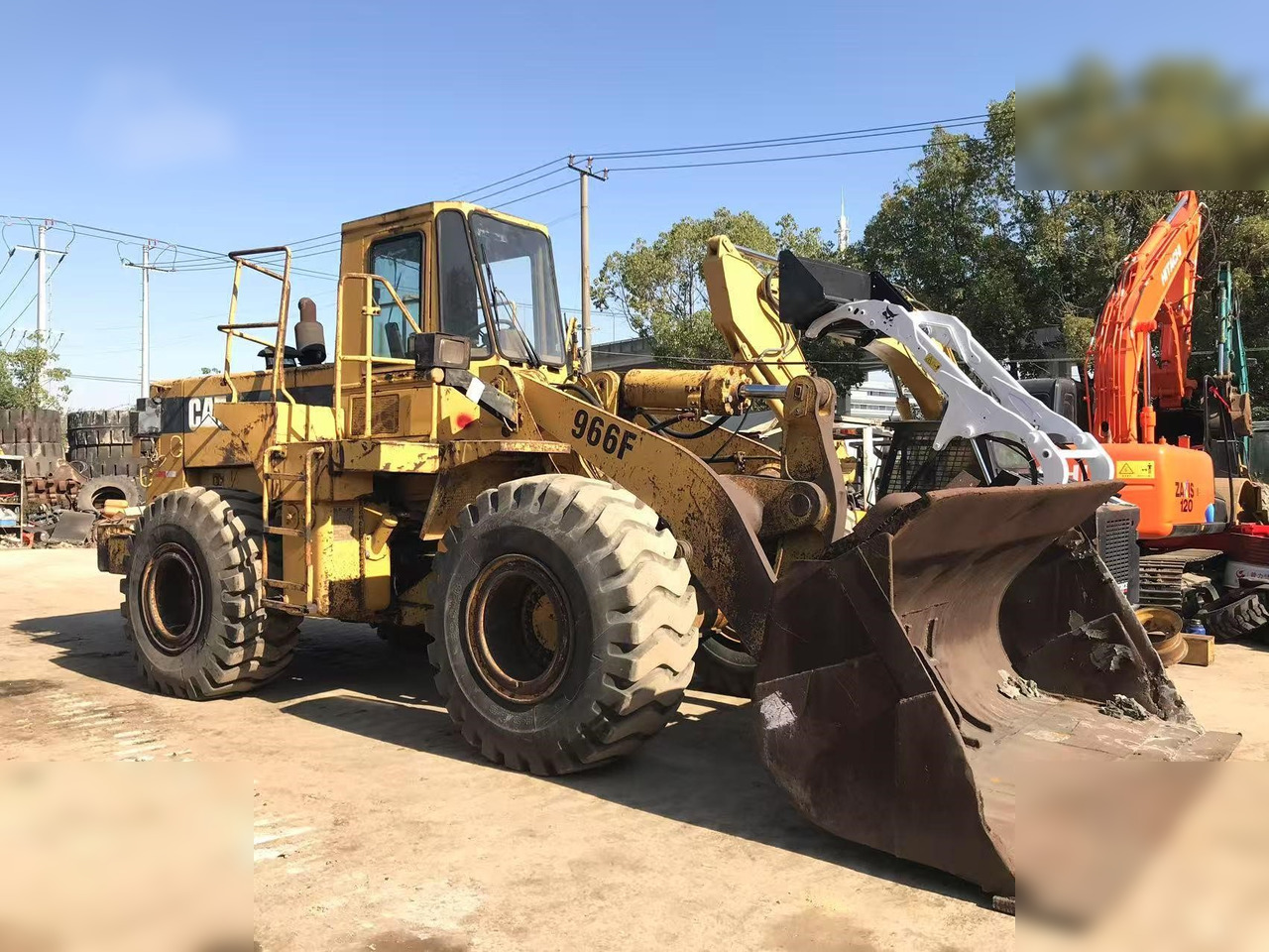 CATERPILLAR 966F I - Wheel loader: gambar 1 CATERPILLAR 966F I - Wheel loader: gambar 1