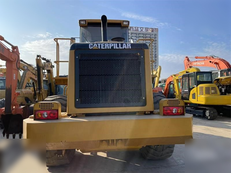 CATERPILLAR 966G - Wheel loader: gambar 2 CATERPILLAR 966G - Wheel loader: gambar 2