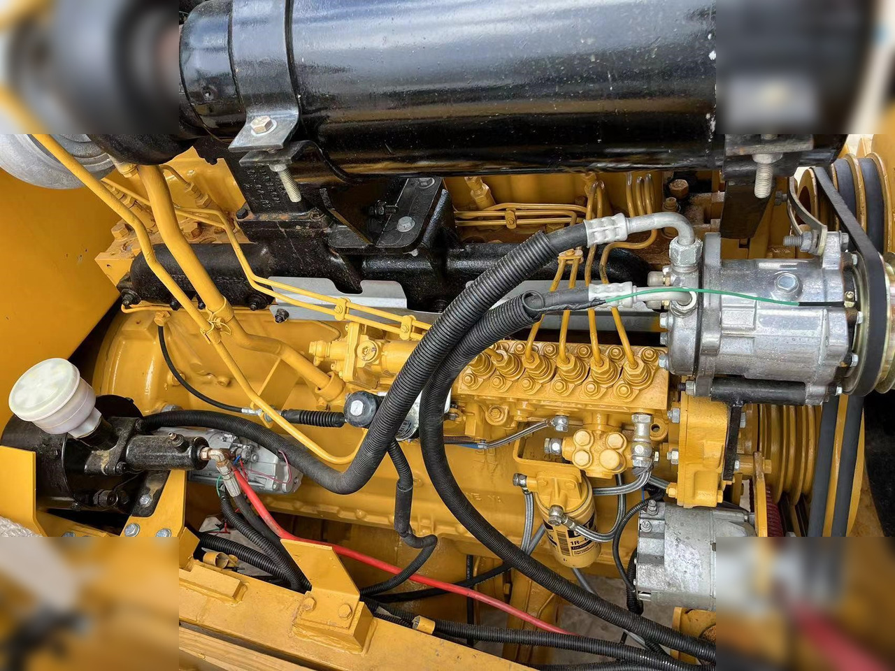 CATERPILLAR 966H - Wheel loader: gambar 4 CATERPILLAR 966H - Wheel loader: gambar 4