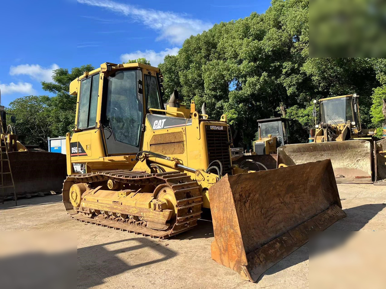 CATERPILLAR D5G XL - Bulldozer: gambar 2 CATERPILLAR D5G XL - Bulldozer: gambar 2