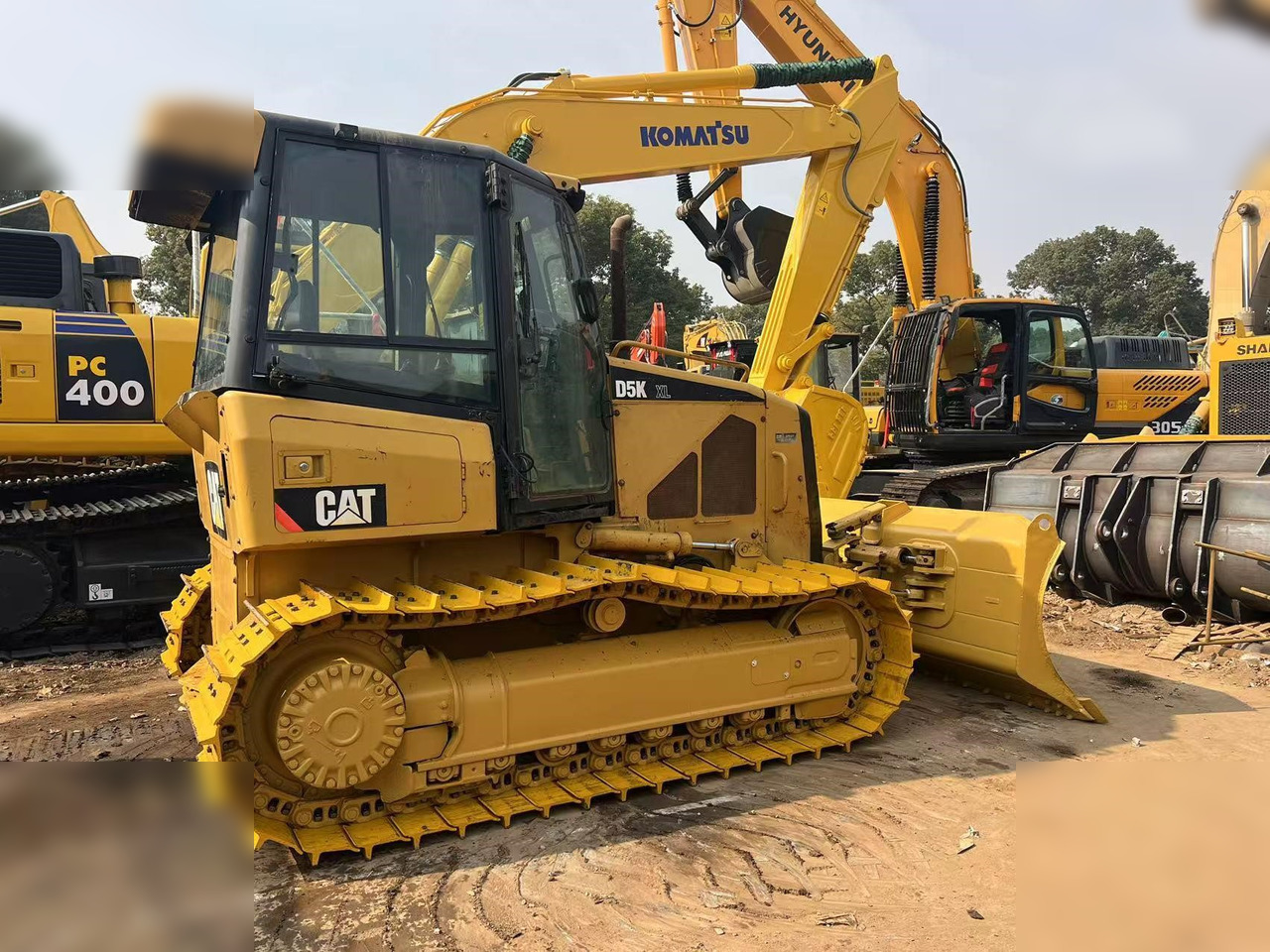 CATERPILLAR D5K XL - Bulldozer: gambar 1 CATERPILLAR D5K XL - Bulldozer: gambar 1