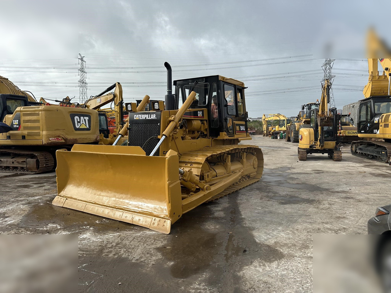 CATERPILLAR D6G - Bulldozer: gambar 4 CATERPILLAR D6G - Bulldozer: gambar 4