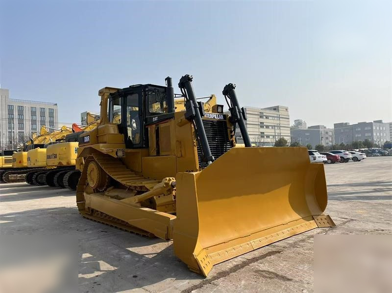 CATERPILLAR D8R - Bulldozer: gambar 3 CATERPILLAR D8R - Bulldozer: gambar 3