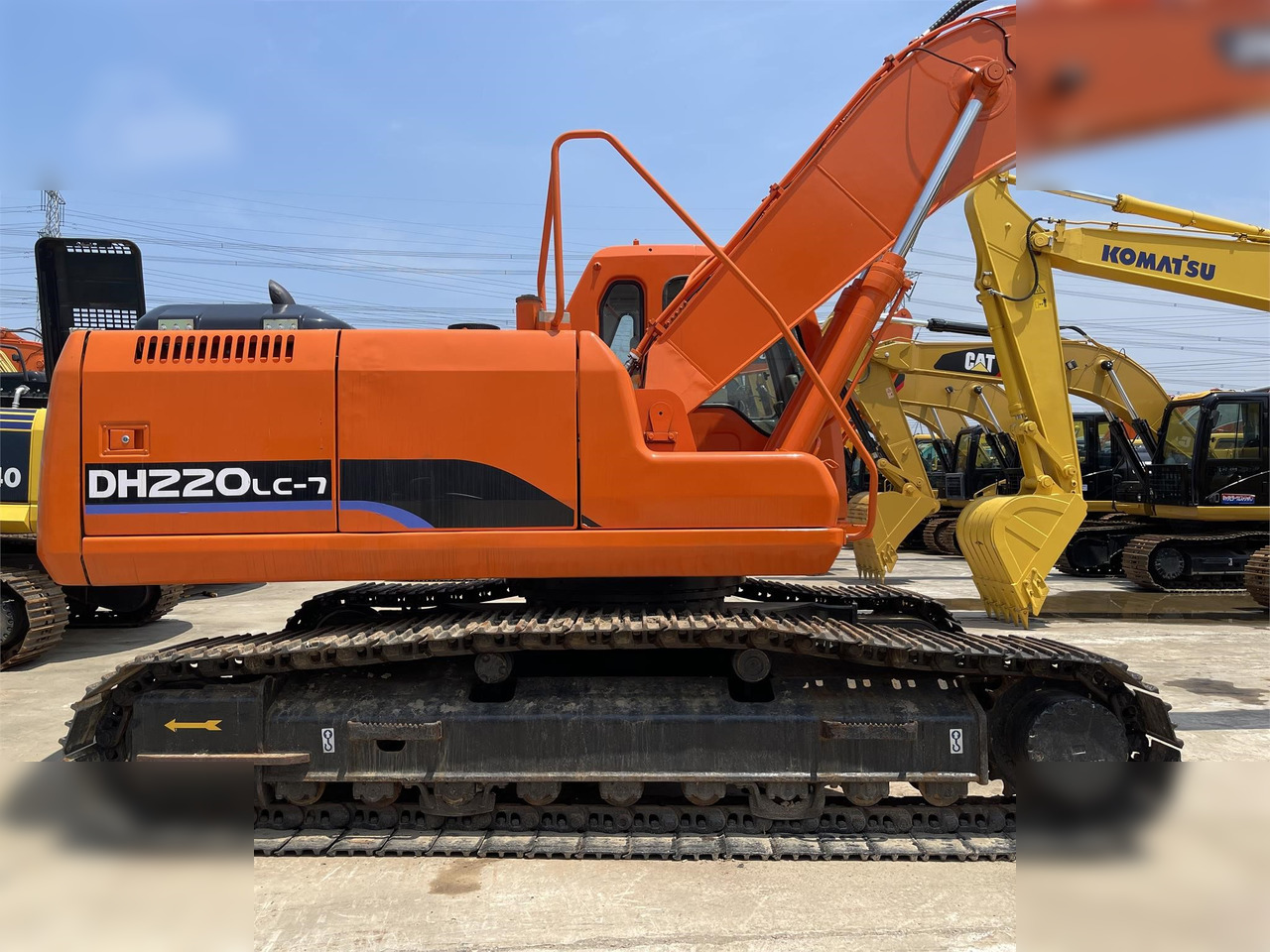 DOOSAN DH220 LC-7 - Ekskavator perayap: gambar 4 DOOSAN DH220 LC-7 - Ekskavator perayap: gambar 4