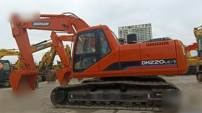 DOOSAN DH220 LC-7 - Ekskavator perayap: gambar 1 DOOSAN DH220 LC-7 - Ekskavator perayap: gambar 1