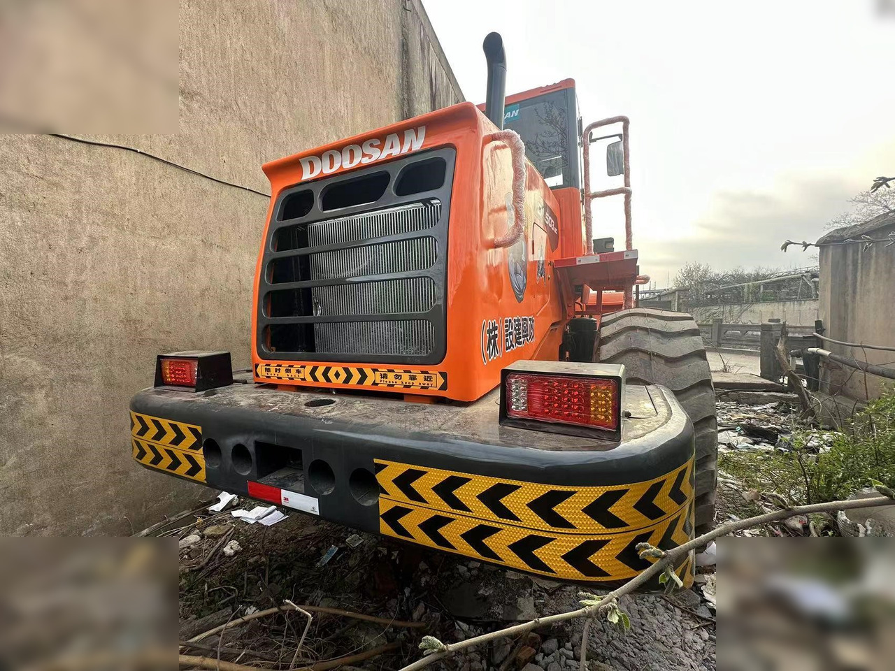 DOOSAN DL503 - Wheel loader: gambar 4 DOOSAN DL503 - Wheel loader: gambar 4