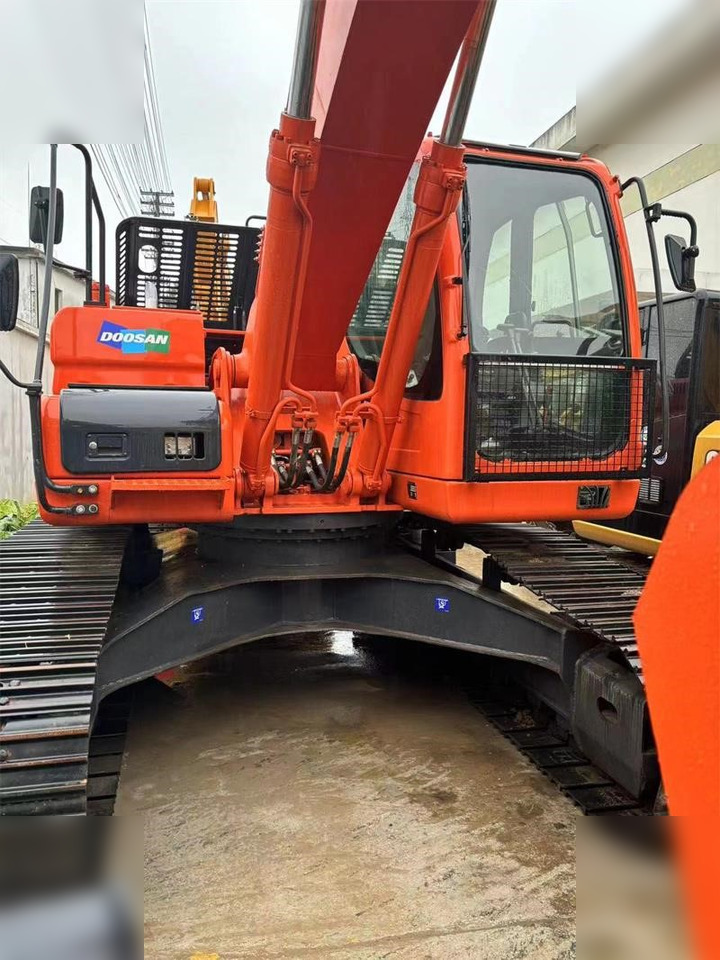 DOOSAN DX225 LC-5 - Ekskavator perayap: gambar 3 DOOSAN DX225 LC-5 - Ekskavator perayap: gambar 3