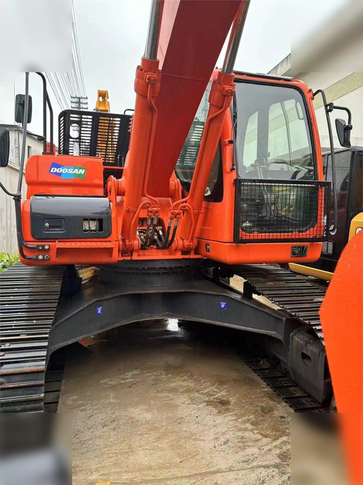 DOOSAN DX225 LC-5 - Ekskavator perayap: gambar 4 DOOSAN DX225 LC-5 - Ekskavator perayap: gambar 4
