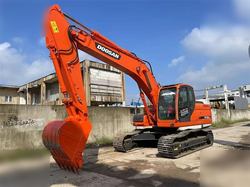 DOOSAN DX225 LC - Ekskavator perayap: gambar 3 DOOSAN DX225 LC - Ekskavator perayap: gambar 3