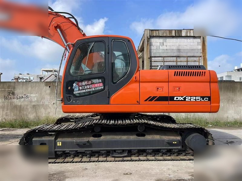 DOOSAN DX225 LC - Ekskavator perayap: gambar 5 DOOSAN DX225 LC - Ekskavator perayap: gambar 5