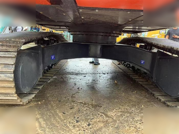 Ekskavator perayap DOOSAN DX225 LCA: gambar 8