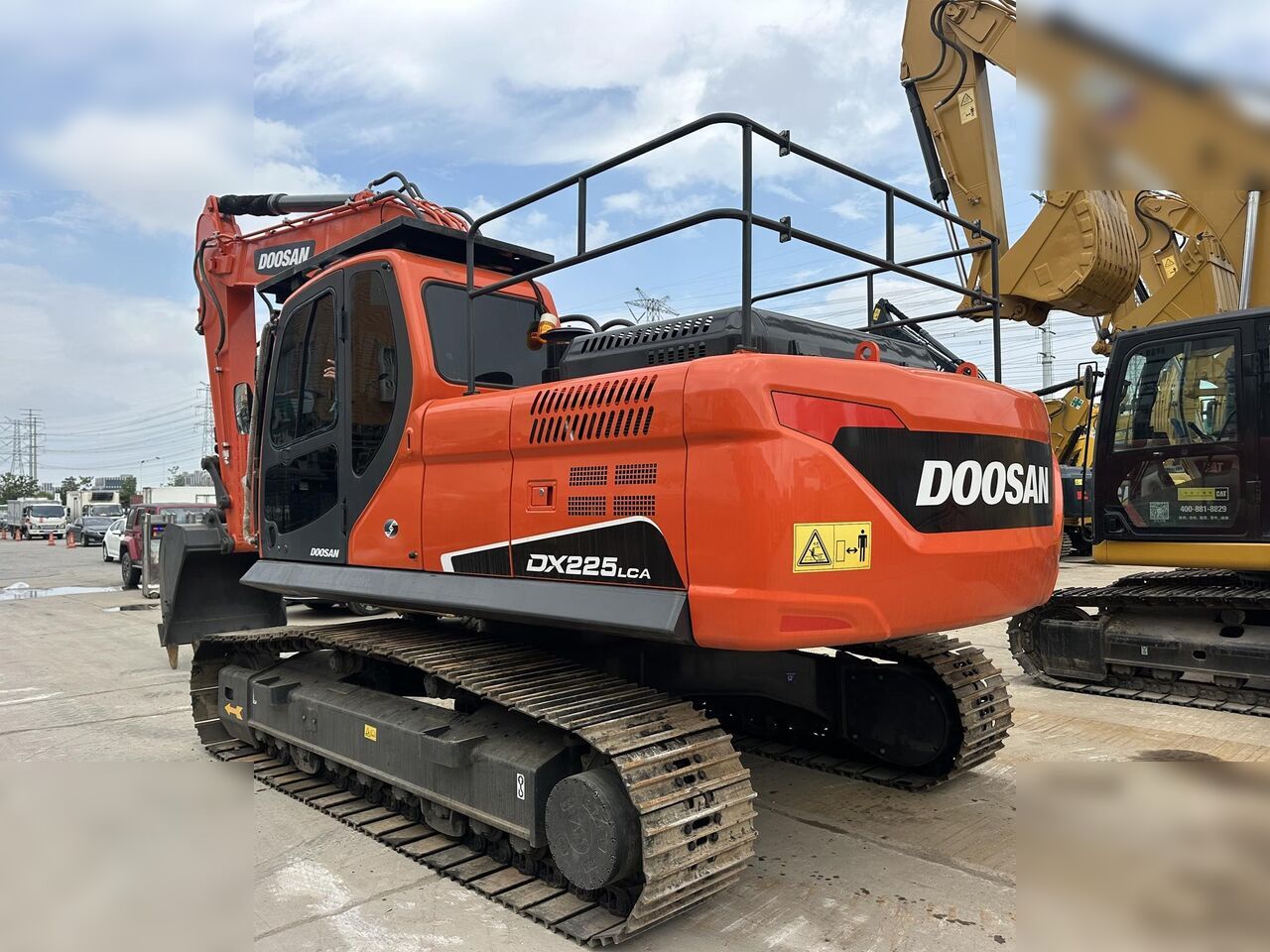 DOOSAN DX225 LCA - Ekskavator perayap: gambar 2 DOOSAN DX225 LCA - Ekskavator perayap: gambar 2
