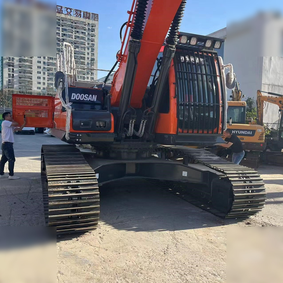 DOOSAN DX260 LC - Ekskavator perayap: gambar 4 DOOSAN DX260 LC - Ekskavator perayap: gambar 4