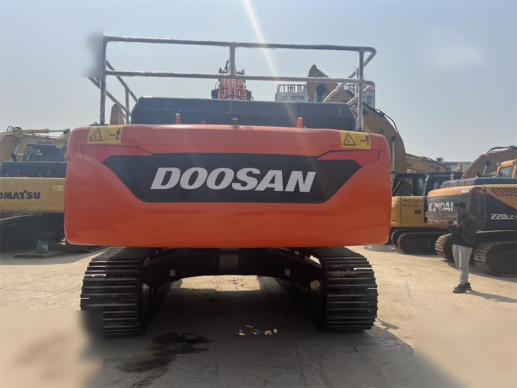 DOOSAN DX340 LCA - Ekskavator perayap: gambar 3 DOOSAN DX340 LCA - Ekskavator perayap: gambar 3