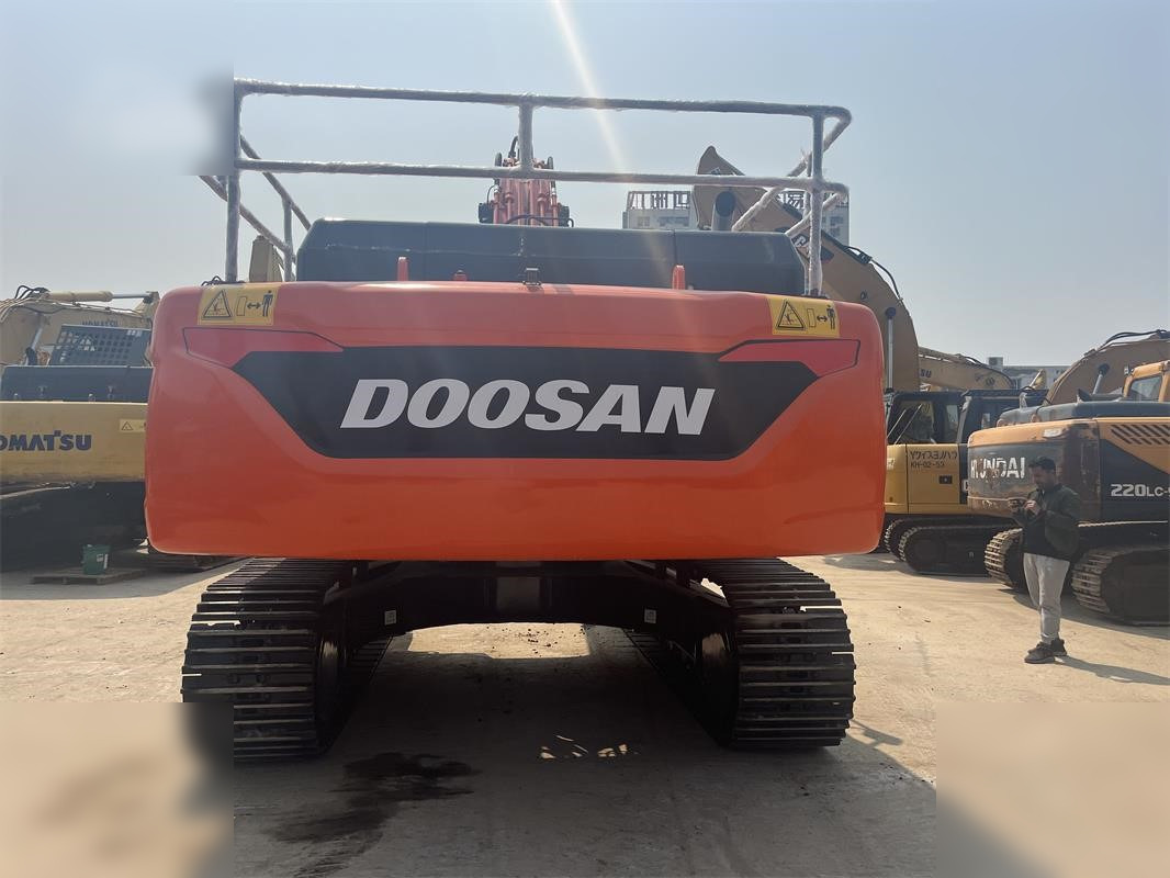 DOOSAN DX340 LCA - Ekskavator perayap: gambar 3 DOOSAN DX340 LCA - Ekskavator perayap: gambar 3