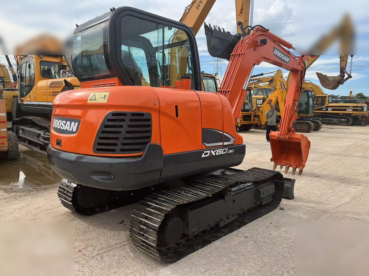 DOOSAN DX60-9C - Ekskavator perayap: gambar 2 DOOSAN DX60-9C - Ekskavator perayap: gambar 2