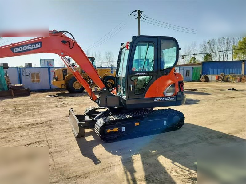 DOOSAN DX60-9C - Ekskavator perayap: gambar 5 DOOSAN DX60-9C - Ekskavator perayap: gambar 5