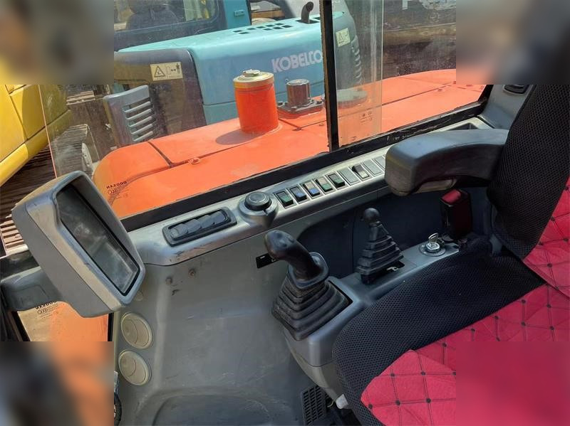 Ekskavator mini DOOSAN DX60E-9C: gambar 6