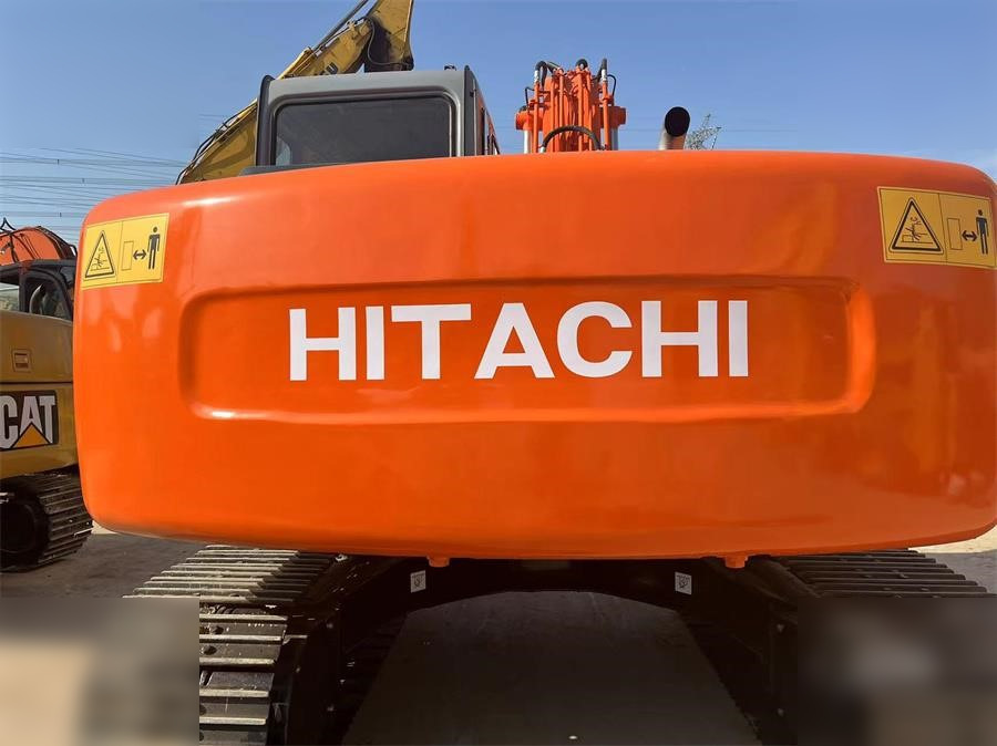 HITACHI EX120-5 - Ekskavator perayap: gambar 4 HITACHI EX120-5 - Ekskavator perayap: gambar 4