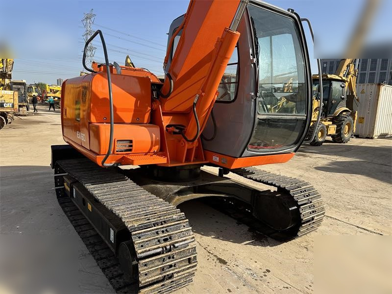 HITACHI EX60-5 - Ekskavator perayap: gambar 3 HITACHI EX60-5 - Ekskavator perayap: gambar 3