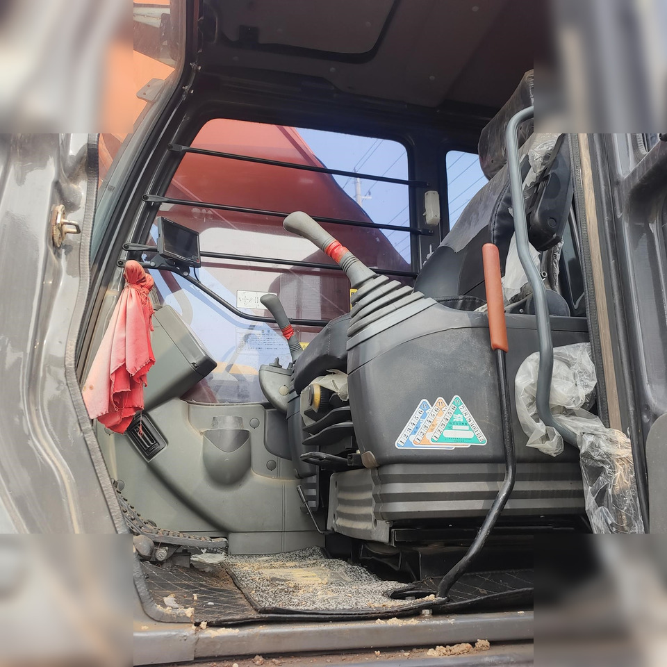 HITACHI ZX350 - Ekskavator perayap: gambar 5 HITACHI ZX350 - Ekskavator perayap: gambar 5