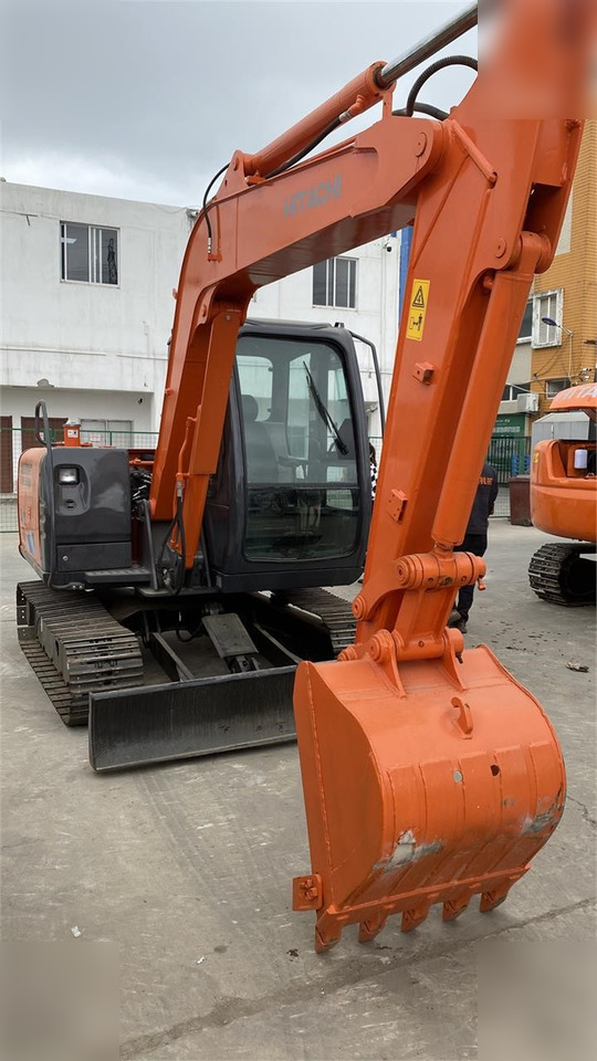 HITACHI ZX60 - Ekskavator perayap: gambar 5 HITACHI ZX60 - Ekskavator perayap: gambar 5