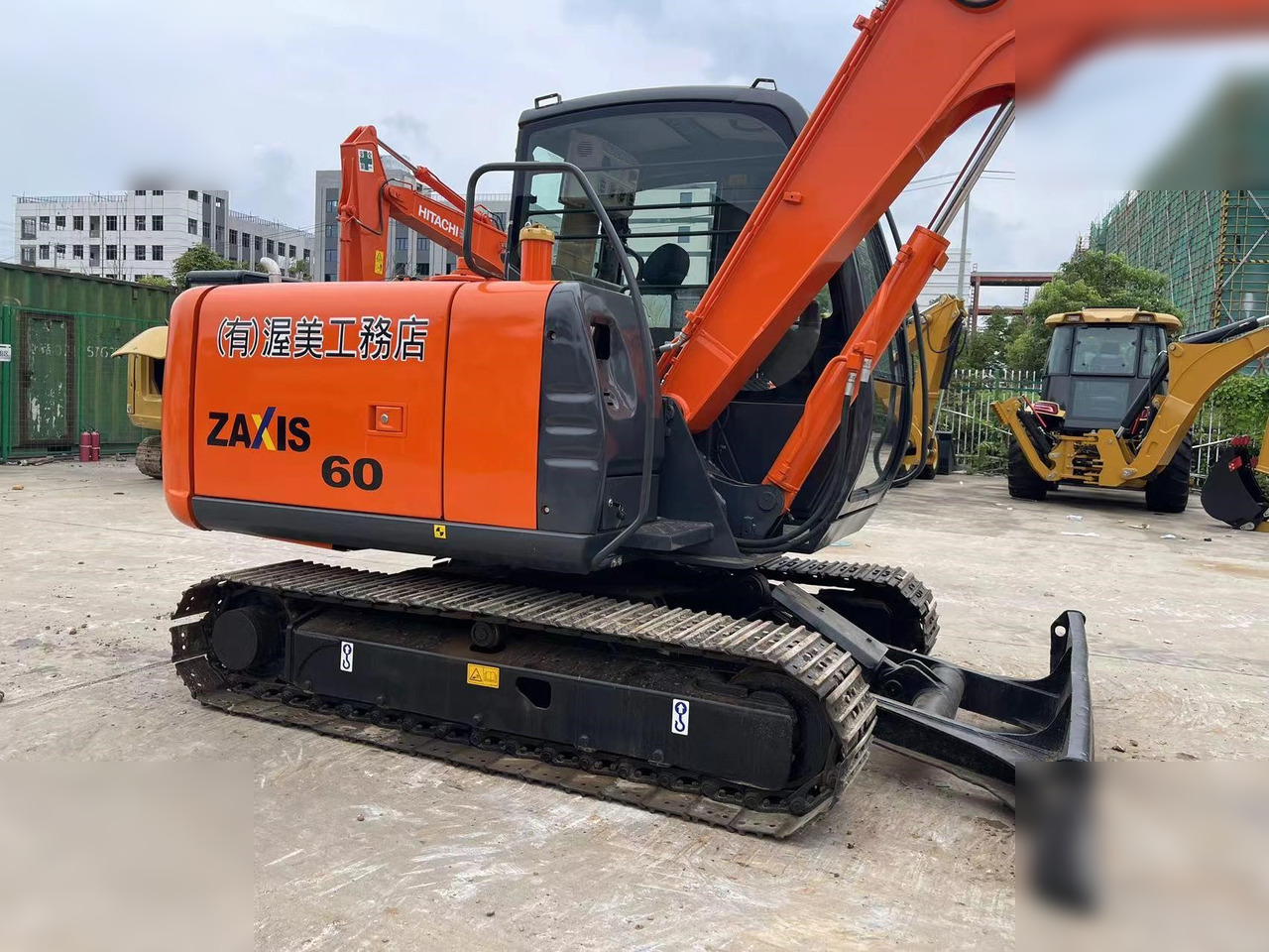HITACHI ZX70 - Ekskavator perayap: gambar 2 HITACHI ZX70 - Ekskavator perayap: gambar 2