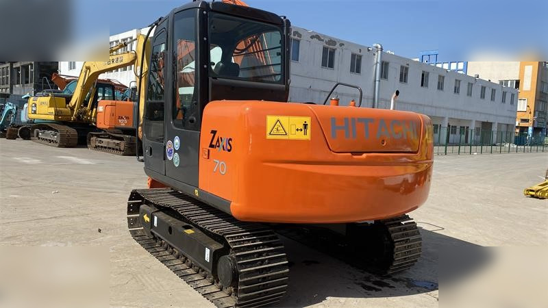 HITACHI ZX70 - Ekskavator perayap: gambar 2 HITACHI ZX70 - Ekskavator perayap: gambar 2