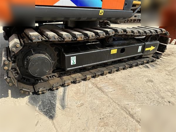 Ekskavator perayap HITACHI ZX70: gambar 6