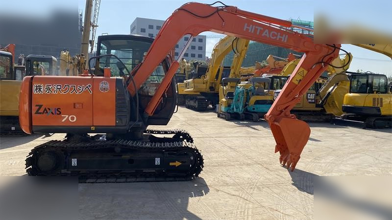HITACHI ZX70 - Ekskavator perayap: gambar 5 HITACHI ZX70 - Ekskavator perayap: gambar 5