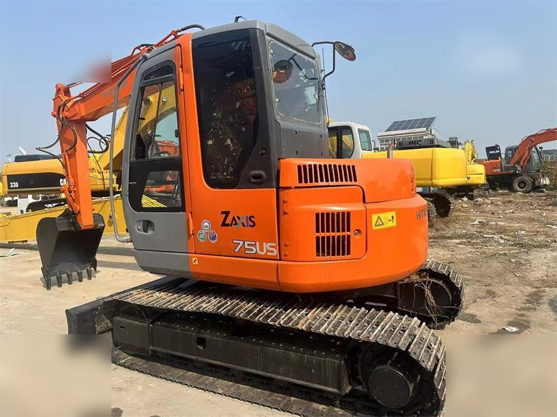 HITACHI ZX75US - Ekskavator perayap: gambar 2 HITACHI ZX75US - Ekskavator perayap: gambar 2