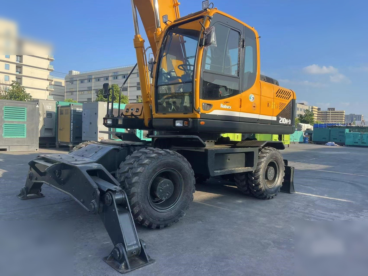HYUNDAI ROBEX 210W-9 - Ekskavator roda: gambar 3 HYUNDAI ROBEX 210W-9 - Ekskavator roda: gambar 3