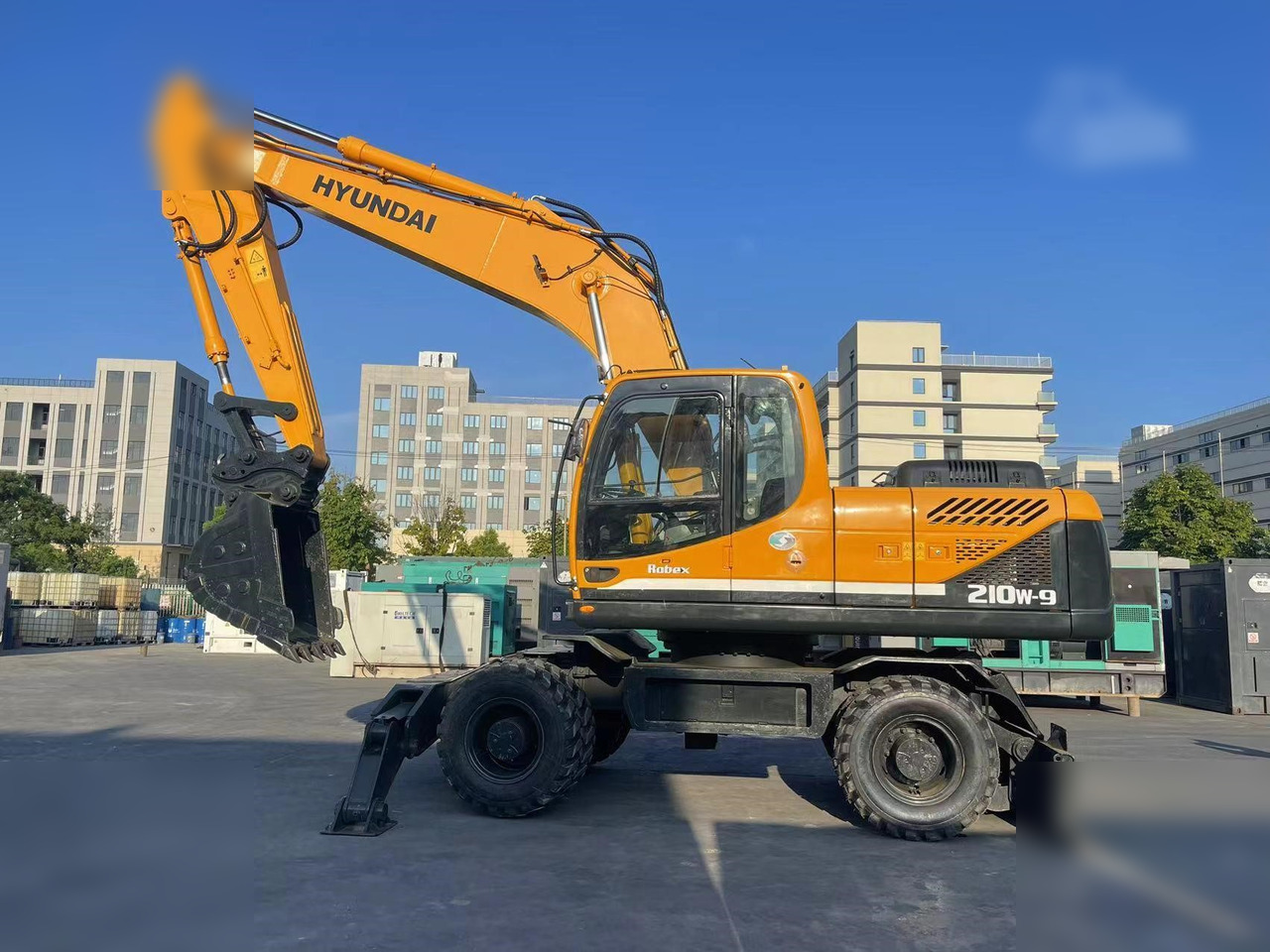 HYUNDAI ROBEX 210W-9S - Ekskavator roda: gambar 1 HYUNDAI ROBEX 210W-9S - Ekskavator roda: gambar 1