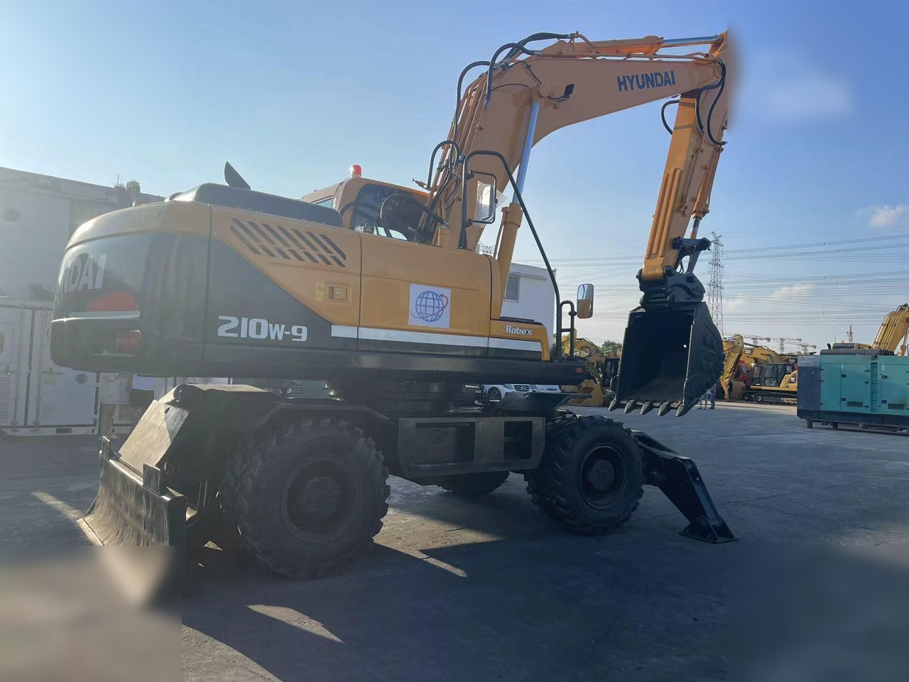 HYUNDAI ROBEX 210W-9S - Ekskavator roda: gambar 2 HYUNDAI ROBEX 210W-9S - Ekskavator roda: gambar 2